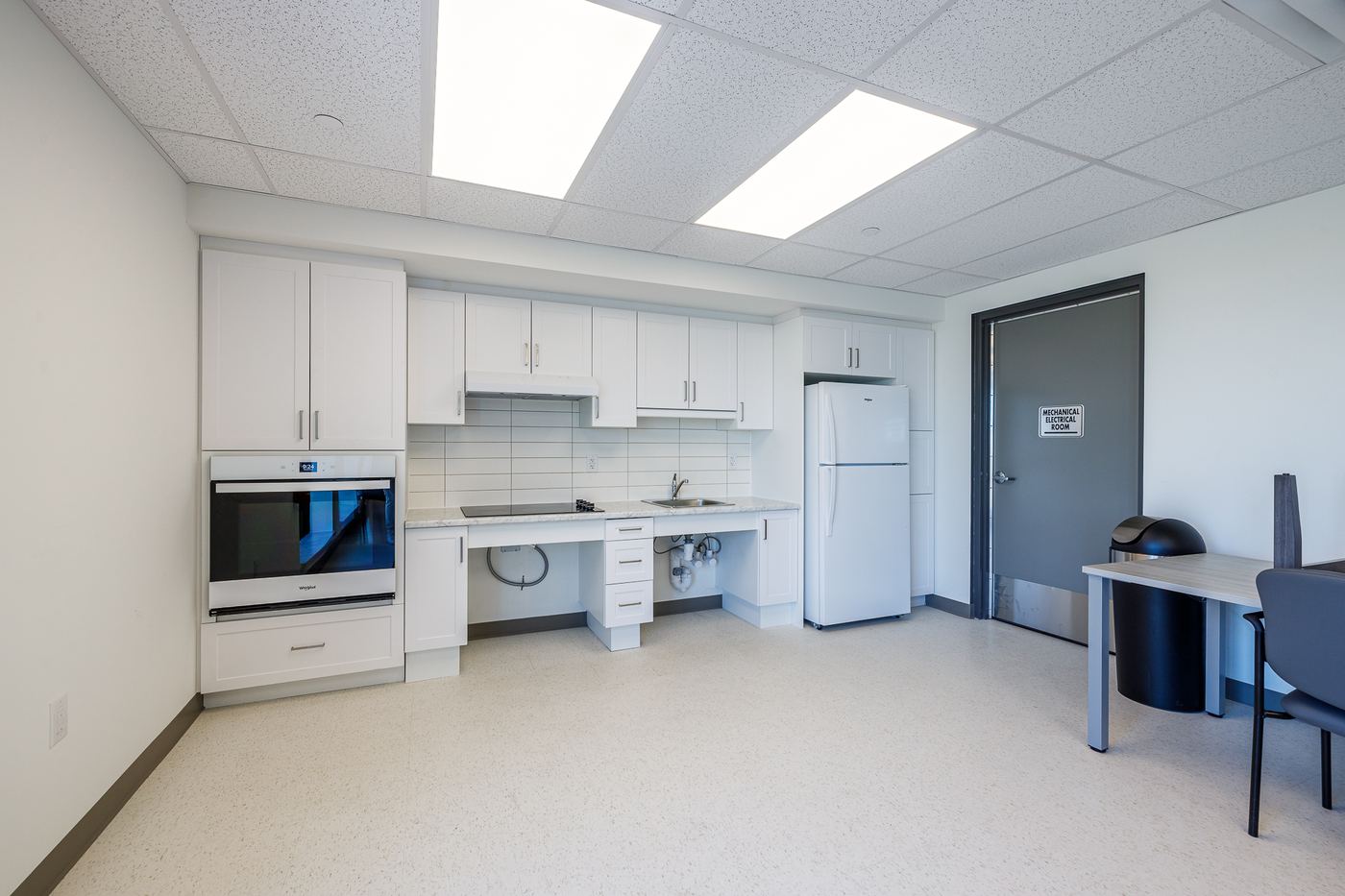 Wheelchair accessible kitchen with lowered countertops barrier-free apartment Thorold