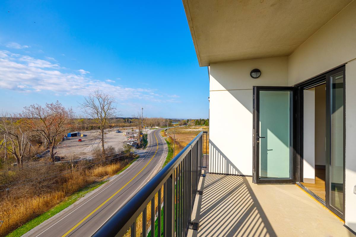 Apartment building for rent seniors 55 plus near Niagara Falls