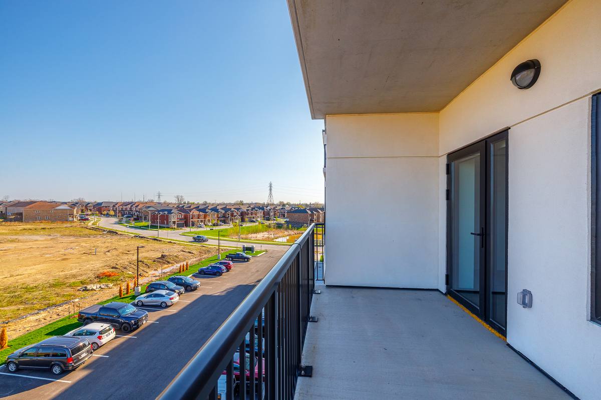 Building entrance accessible seniors apartments for rent Thorold