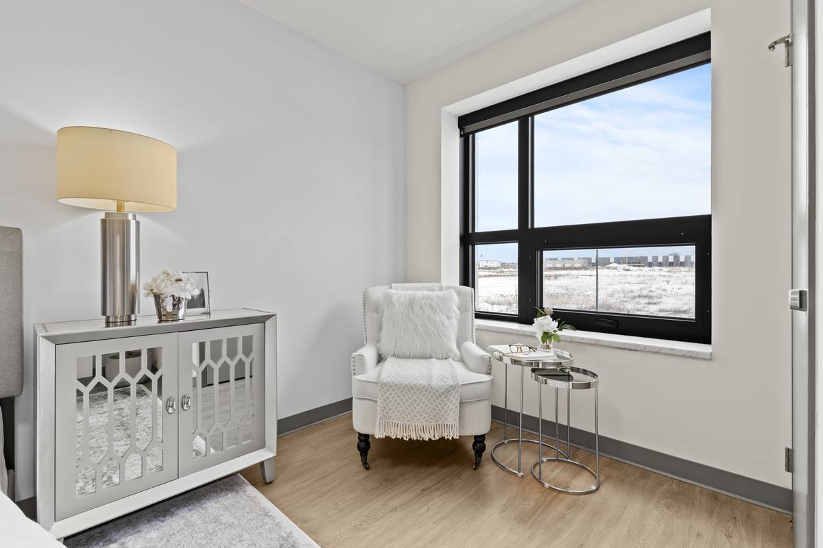 Suite entryway in wheelchair accessible apartment Niagara